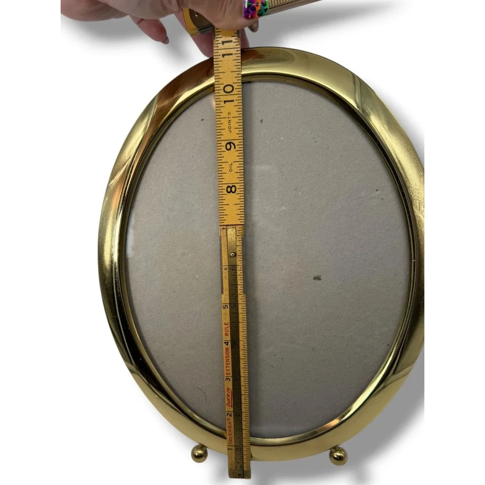Vintage Oval Brass Picture Frame Gold Tone Metal Ball Feet Tabletop Wall 8x10